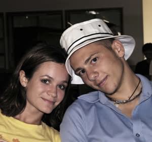 brian smith and girl friend jessica.jpg - 12443 bytes